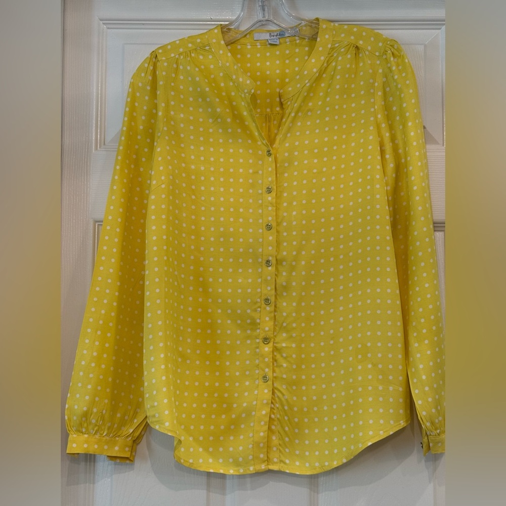 Wore once, excellent condition!Boden Yellow and White Casual Button Down Shirt